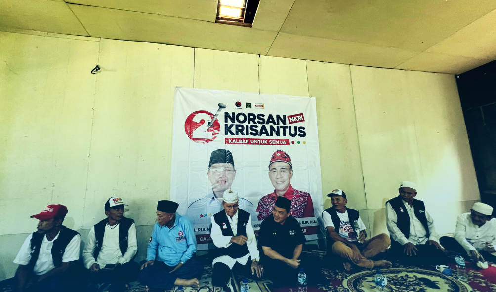 Ria Norsan bersama tokoh sambas