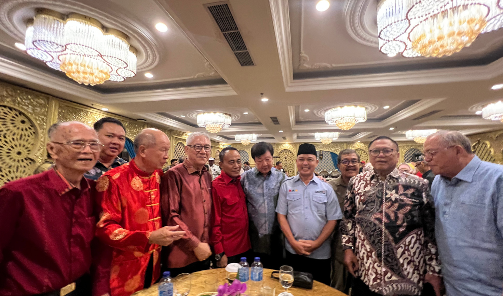 OSO-Cornelis Bersatu Menangkan Ria Norsan-Krisantus