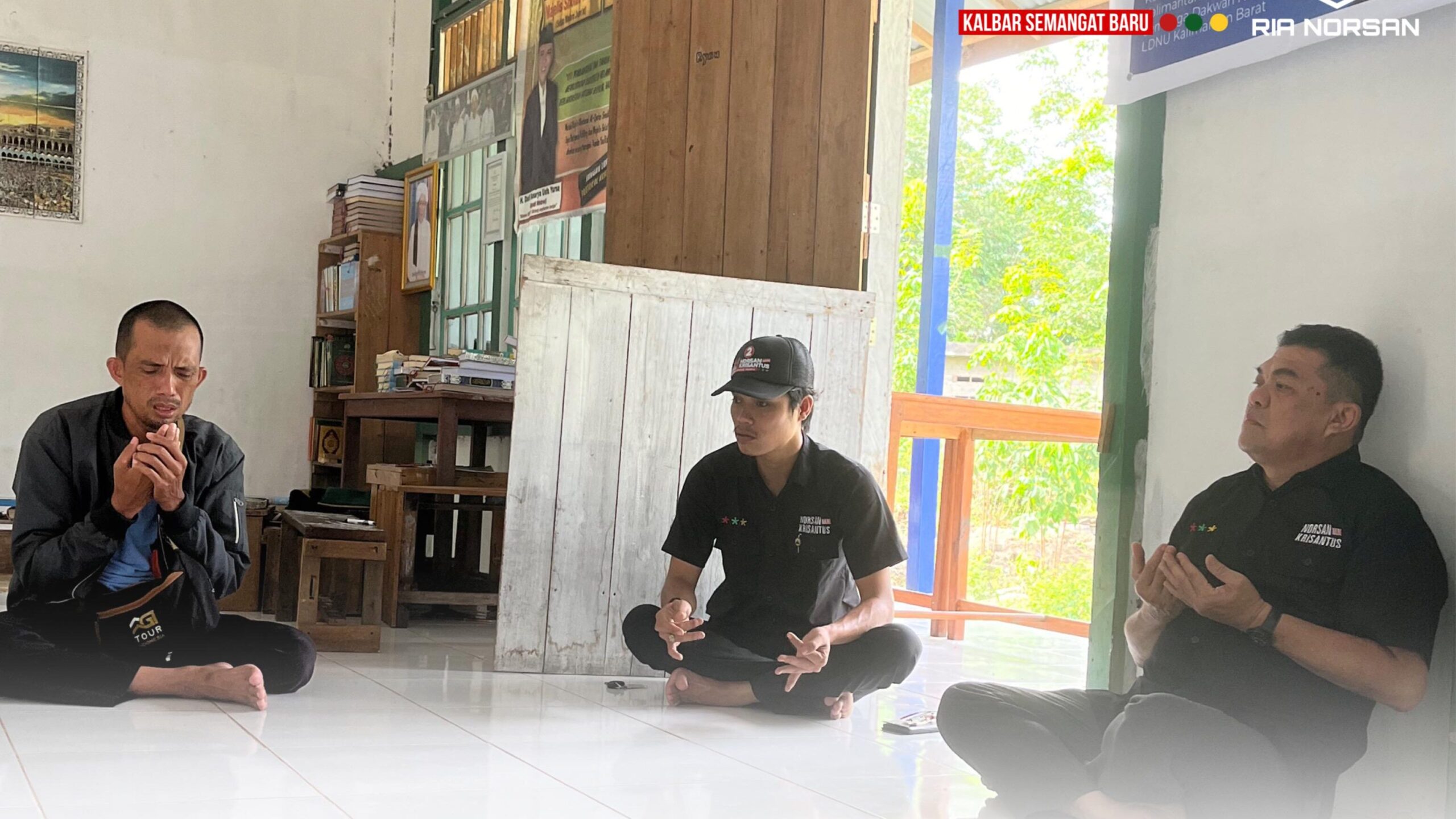 relawan pemenangan Ria Norsan Sintang
