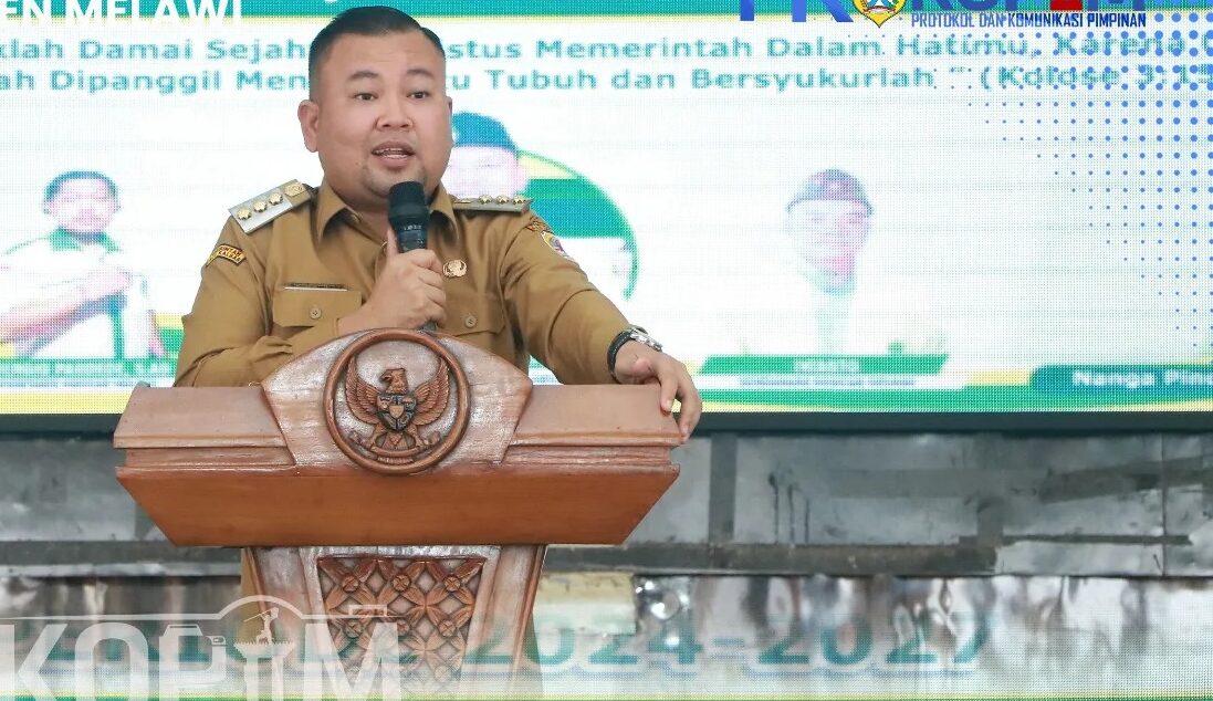 Bupati-Melawi-Dadi-Sunarya