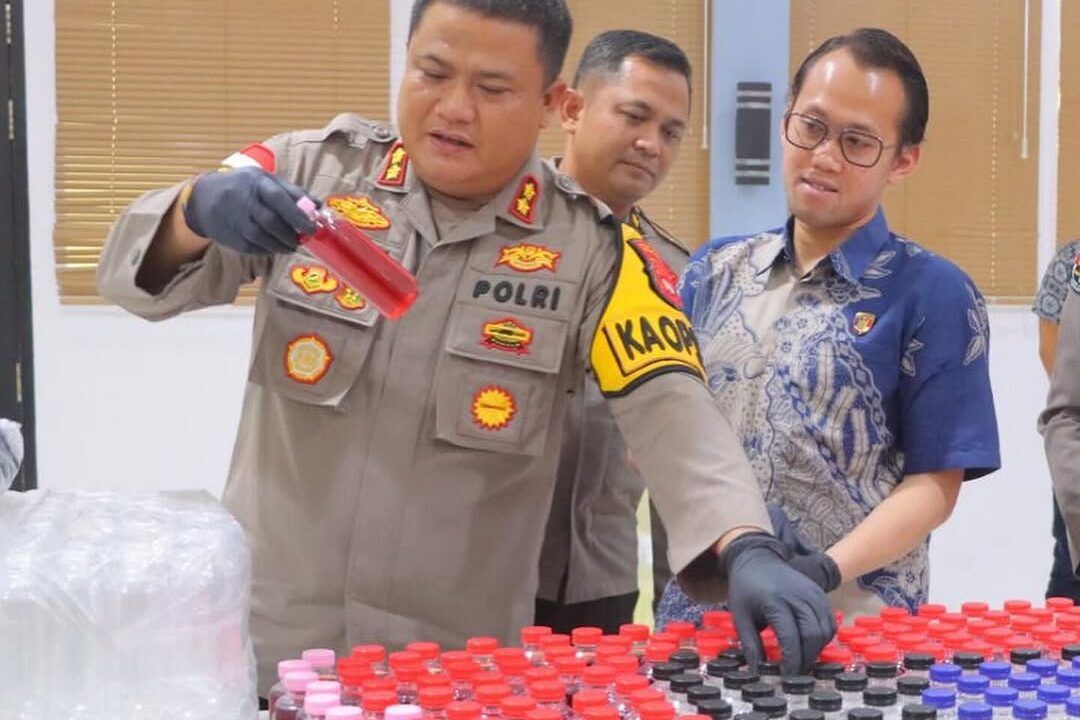 Polres Sintang Ungkap 7 Tersangka dalam Operasi Pekat Kapuas 2025